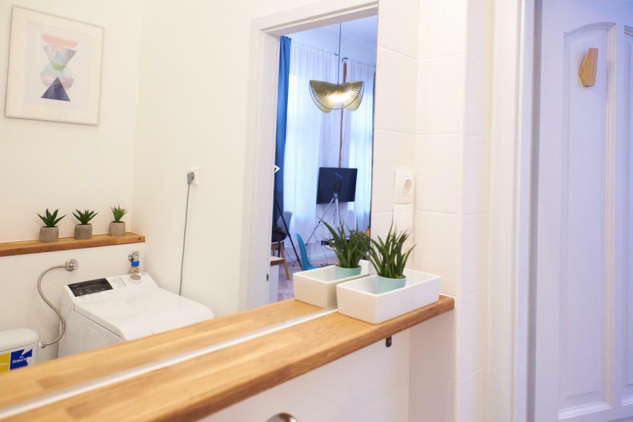 Apartman Self Check-in Cozy Stylish Flat By Vaci Street Budapest